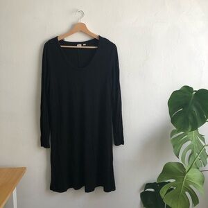 GAP Black Long Sleeve Dress